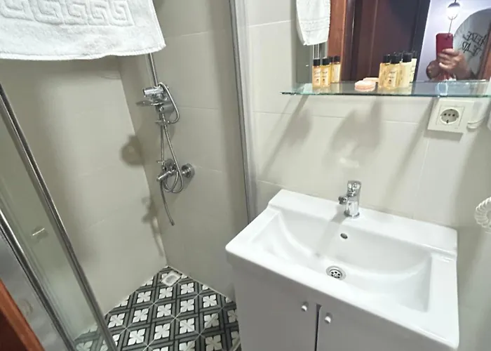 Sophia And Hotel Istanbul